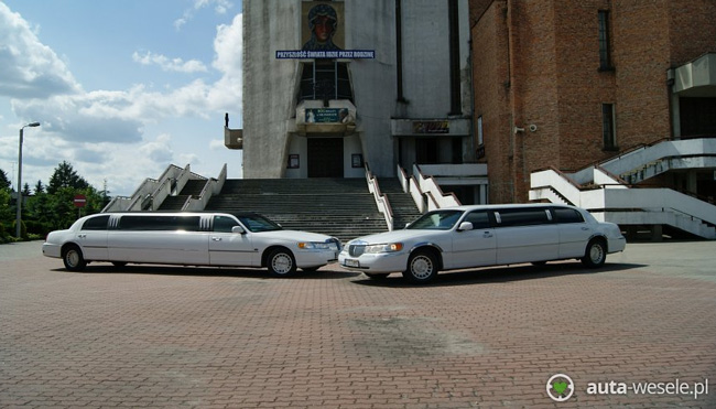 Lincoln Town Car biała limuzyna 9m - auta-wesele.pl 
