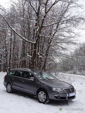 Volkswagen Passat - zdjęcie pojazdu