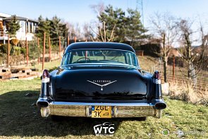 Cadillac 1956 Fleetwood - zdjęcie pojazdu