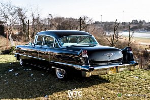 Cadillac 1956 Fleetwood - zdjęcie pojazdu