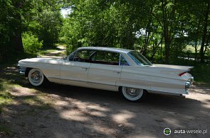 Cadillac de ville 1961 - zdjęcie pojazdu