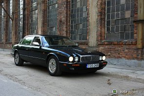 Jaguar Daimler SIX - zdjęcie pojazdu