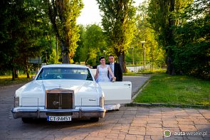 Lincoln Continental Collector's Series z 1975r. - zdjęcie pojazdu