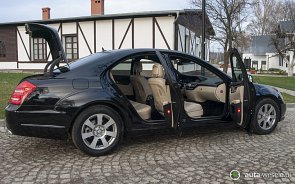 Mercedes S klassa - zdjęcie pojazdu