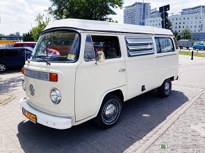 Volkswagen T2 Kremowy Ogórek do ślubu - zdjęcie pojazdu