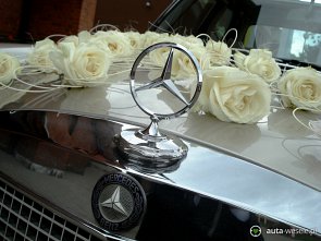 zabytkowy Mercedes W108 z 1972 r - zdjęcie pojazdu