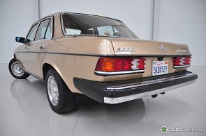 Mercedes W123 USA - zdjęcie pojazdu