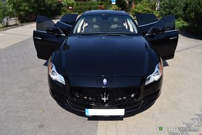 Maserati Quattroporte GTS - zdjęcie pojazdu