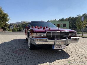 Cadillac DeVille - zdjęcie pojazdu