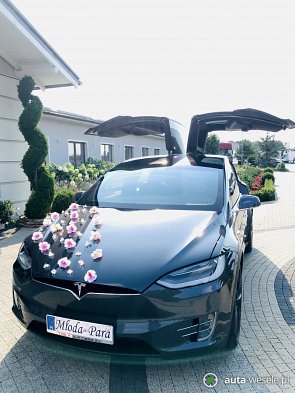 TESLA MODEL X - zdjęcie pojazdu