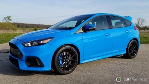 Ford focus RS do ślubu - niebieski - zdjęcie pojazdu