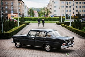 Mercedes W110 'Skrzydlak' z 1964r - zdjęcie pojazdu