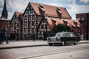 Mercedes W110 'Skrzydlak' z 1964r - zdjęcie pojazdu