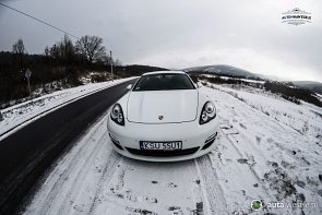 PORSCHE PANAMERA - zdjęcie pojazdu